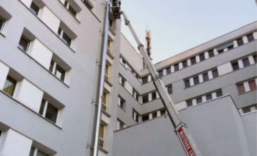 Visto Lüftungsanlage Deutschland Baulicher Brandschutz Lüftungsbauer Startseite Steigleitung Dacharbeiten an Gebäude
